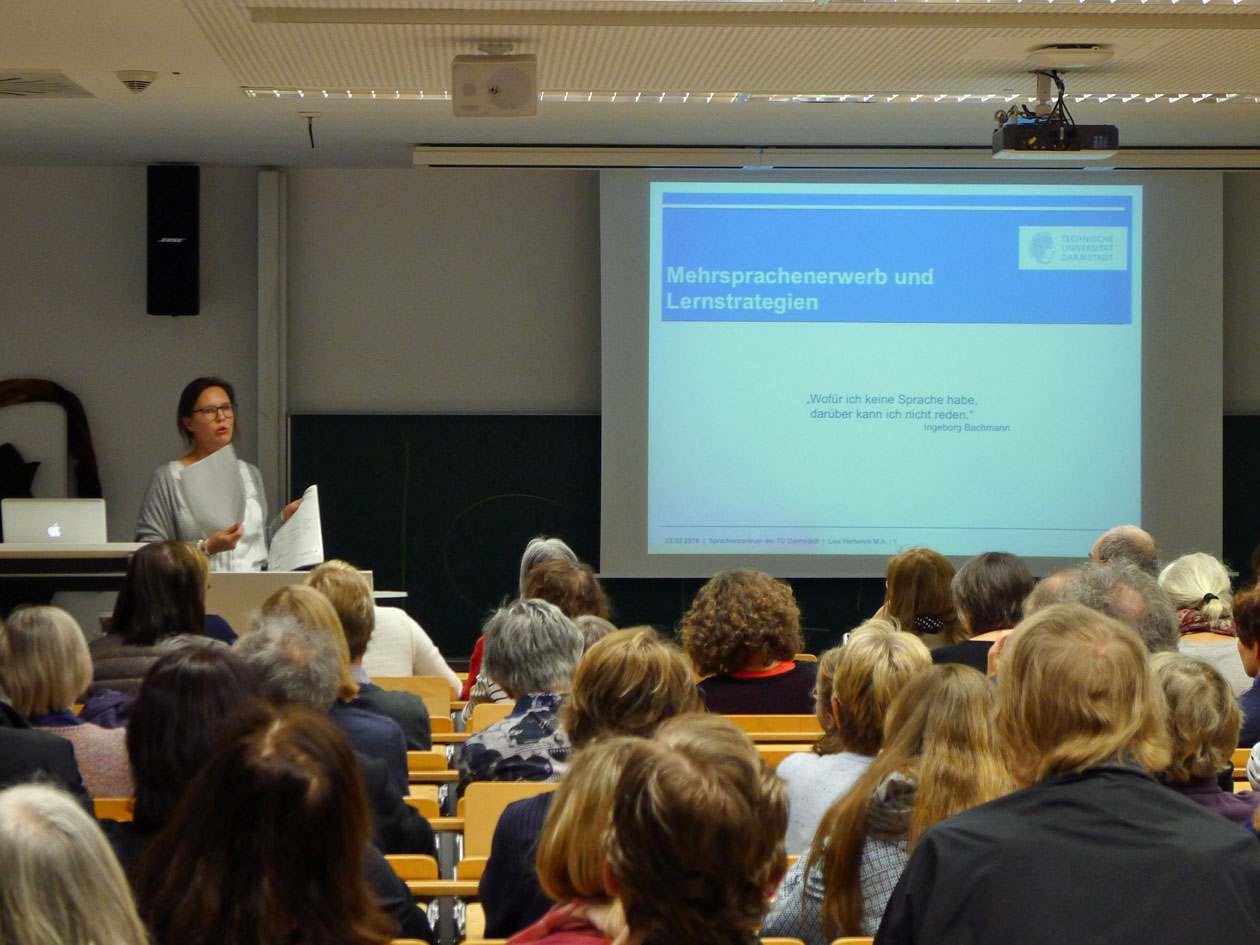 Weiterbildung ehrenamtlicher Deutschlehrer (Foto: Chris Merkelbach)