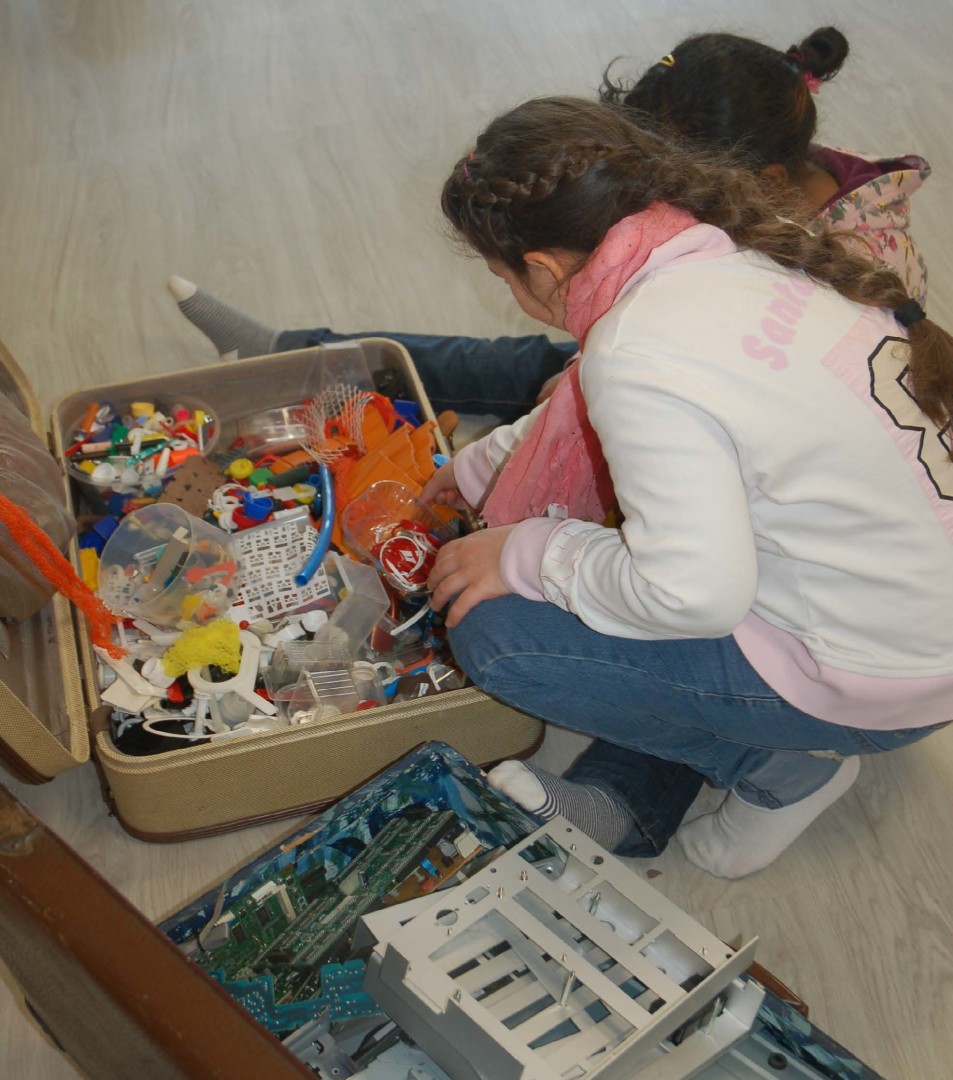 Kreatives Arbeiten in der Betreuung (Foto: Ubuntu e.V.)