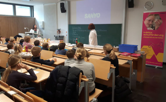 Kindervorlesung Lebensmittel am 09.12.17 (Foto: Jana Kondriniewicz)
