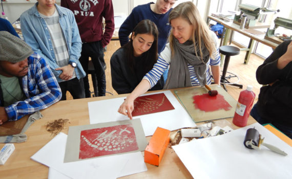 SchuleKreativ "Metamorphose" - Peter-Behrens-Schule