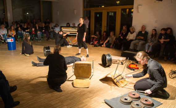 Experimentelles Musiktheater "Verlustseinsform" (Foto: Manuel Beyerlein)