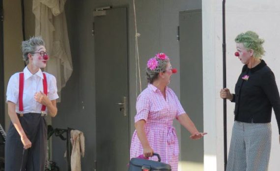 Clowns in beispiellosen Zeiten (Theater Transit)